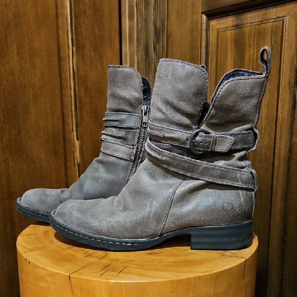Born Leandra Leather Boots Grey Peltro Oiled Suede Strappy Zip Up 7.5